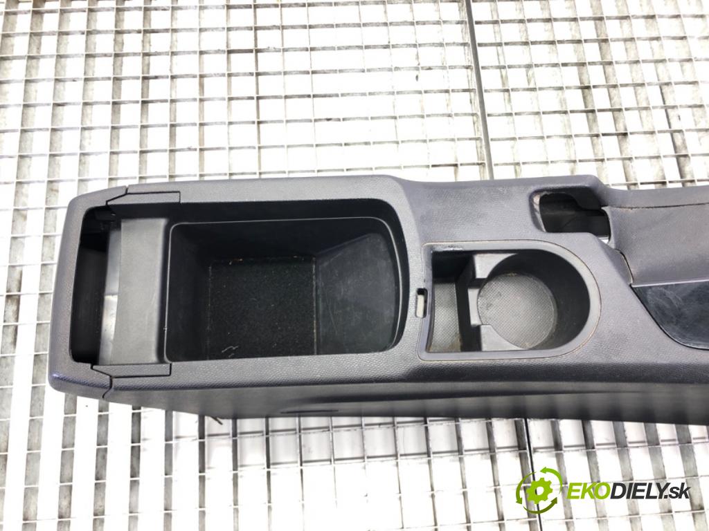 PEUGEOT 308 SW II (LC_, LJ_, LR_, LX_, L4_) 2014 - 2021    1.6 BlueHDi 120 88 kW [120 KM] olej napędowy 2014 - 2021  Tunel stredový  (Stredový tunel / panel)