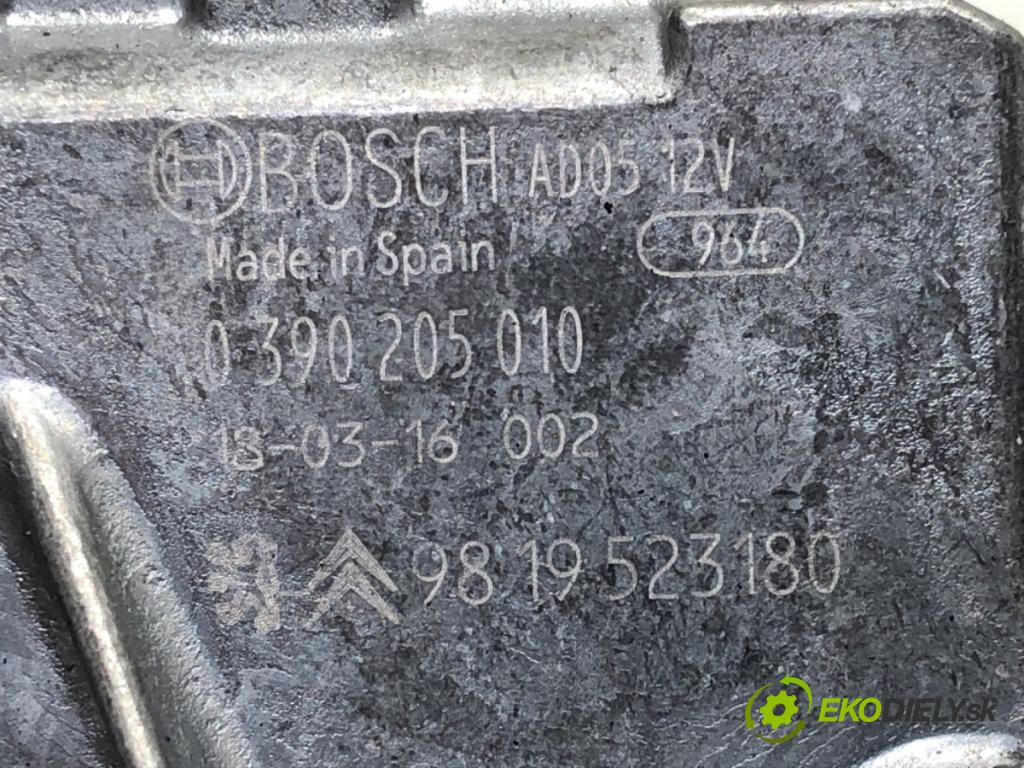 PEUGEOT 308 SW II (LC_, LJ_, LR_, LX_, L4_) 2014 - 2021    1.6 BlueHDi 120 88 kW [120 KM] olej napędowy 2014 - 2021  Motor stieračov zad 9819523180