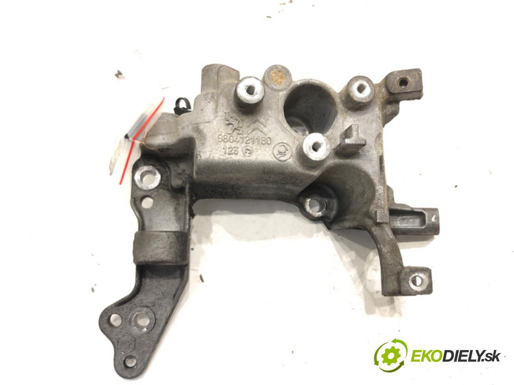 PEUGEOT 308 SW II Kombi 2018 88 kW 1.6 BlueHDi 120 1560 Držiak alternátora 9804121180