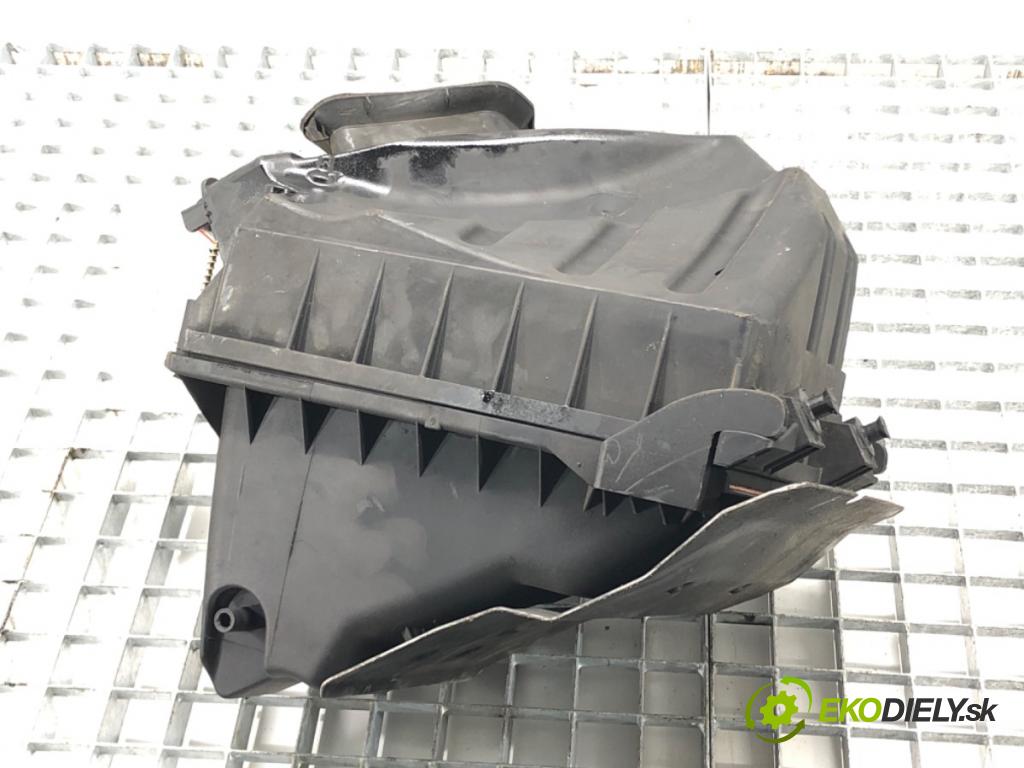 AUDI A4 B7 Avant (8ED) 2004 - 2008    2.0 96 kW [130 KM] benzyna 2004 - 2008  Obal filtra vzduchu 03G133835 (Obaly filtrov vzduchu)