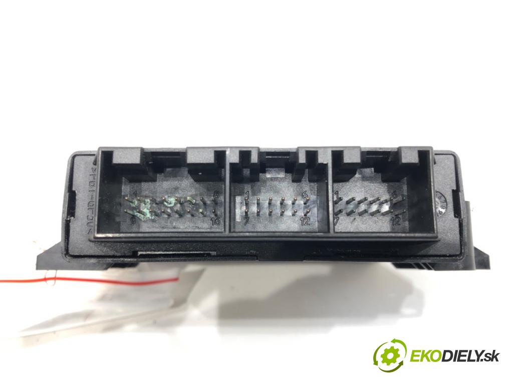 AUDI A4 B8 Avant (8K5) 2007 - 2015    2.0 TDI 88 kW [120 KM] olej napędowy 2008 - 2015  Modul PDC 8K0919475R (Ostatné)