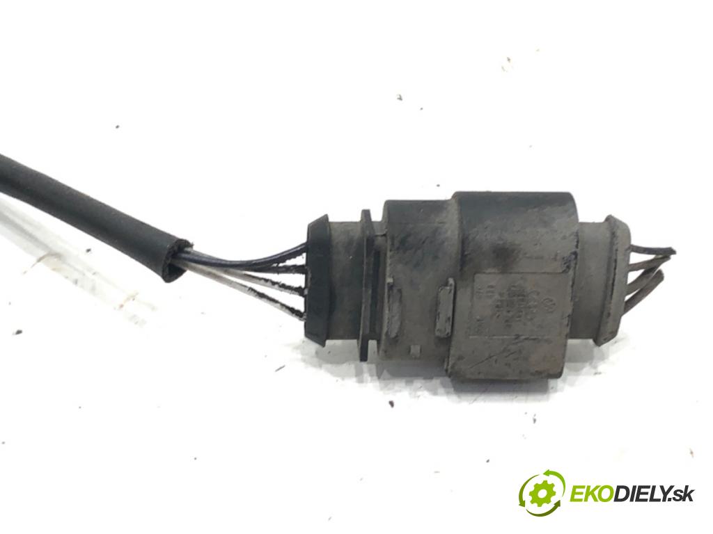 VW POLO (6N2) 1999 - 2001    1.4 44 kW [60 KM] benzyna 1999 - 2001  sonda lambda zad 030906262 (Lambda sondy)