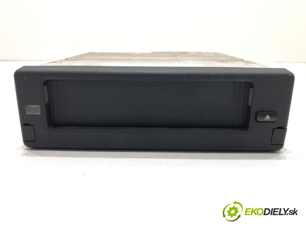 BMW 5 (E60) 2001 - 2010    530 d 160 kW [218 KM] olej napędowy 2002 - 2005  Menič CD 6935939 (CD meniče)