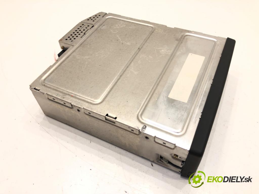 BMW 5 (E60) 2001 - 2010    530 d 160 kW [218 KM] olej napędowy 2002 - 2005  Menič CD 6935939 (CD meniče)