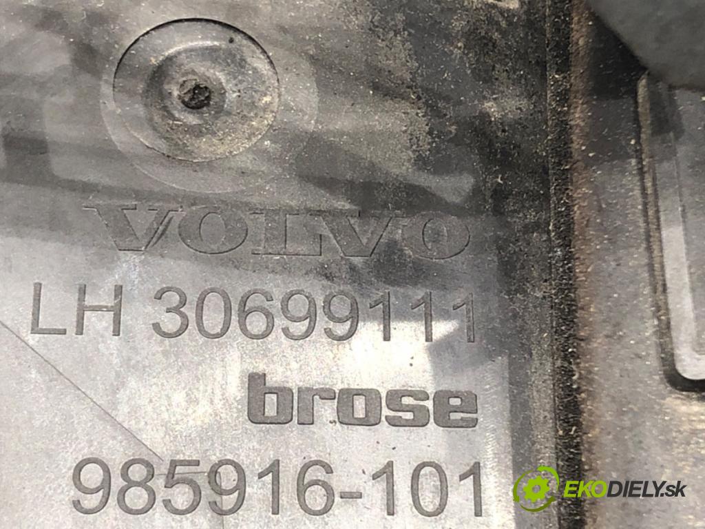 VOLVO V50 (545) 2003 - 2012    2.0 D 100 kW [136 KM] olej napędowy 2004 - 2010  zámok dveře levý zadní část 30699111