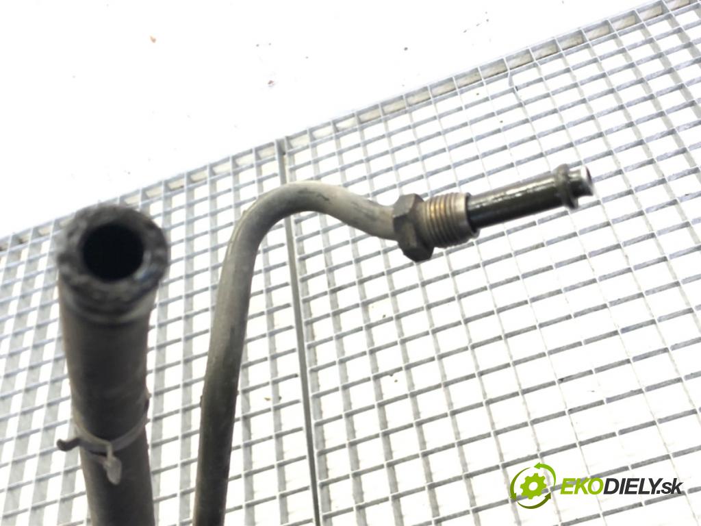 VOLVO V50 (545) 2003 - 2012    2.0 D 100 kW [136 KM] olej napędowy 2004 - 2010  hadica servočerpadlo  (Rúrky, hadice servočerpadla)