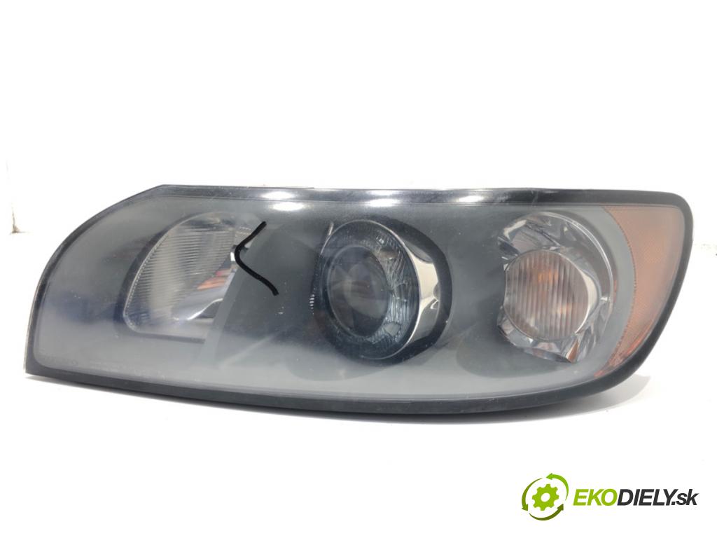 VOLVO V50 (545) 2003 - 2012    2.0 D 100 kW [136 KM] olej napędowy 2004 - 2010  Svetlomet ľavy predný XENON 30698889