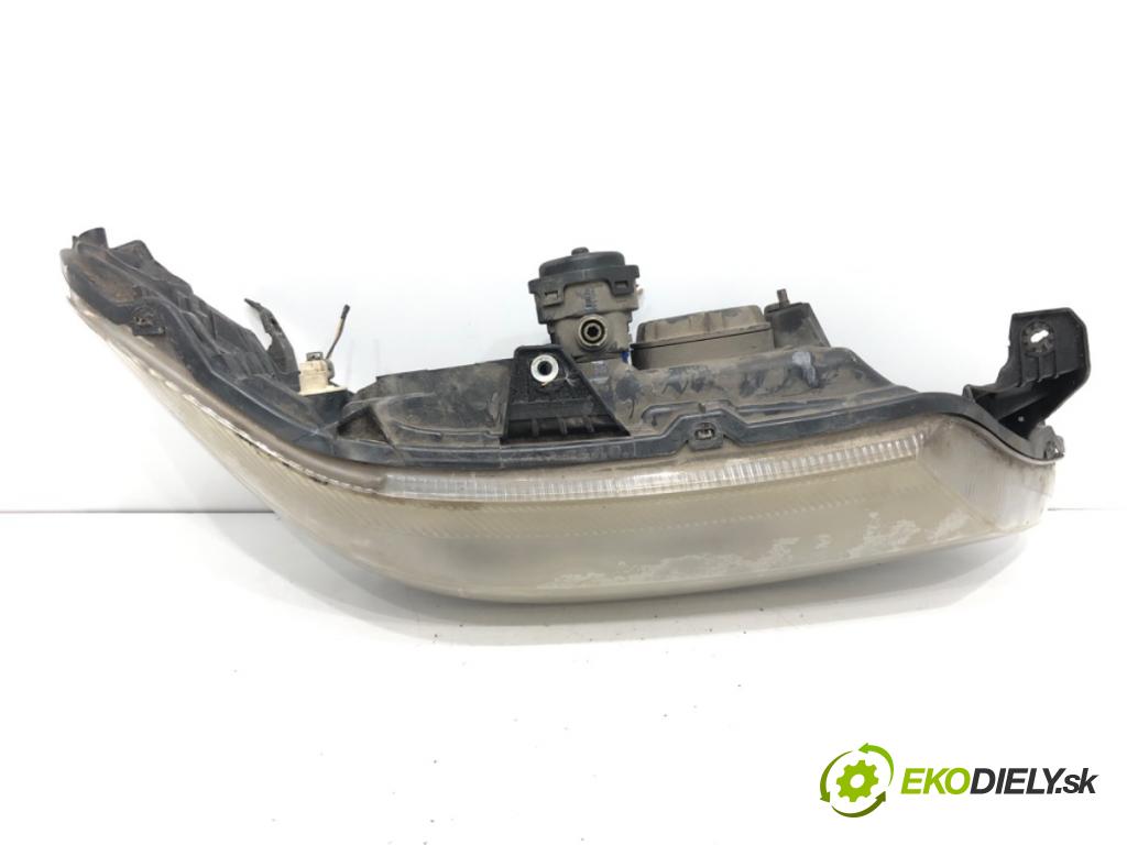 RENAULT LAGUNA II (BG0/1_) 2001 - 2007    1.8 16V (BG0B, BG0M) 88 kW [120 KM] benzyna 2001 - 2007  Svetlomet pravy predný XENON 8200002466