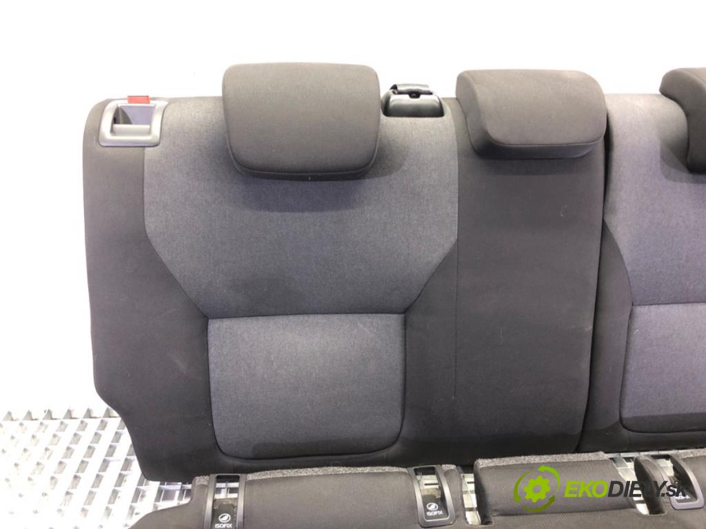 SKODA FABIA III (NJ3) 2014 - 2022    1.0 55 kW [75 KM] benzyna 2014 - 2022  Sedadlo druhý rad