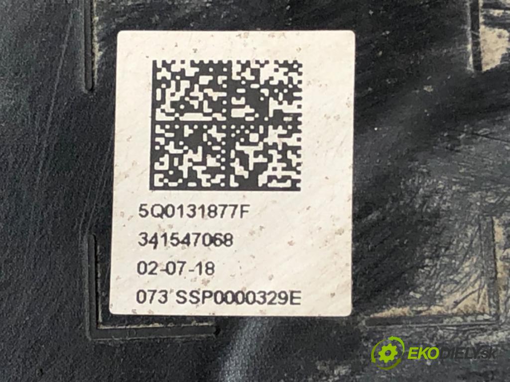 SKODA OCTAVIA III (5E3, NL3, NR3) 2012 - 2022    1.6 TDI 85 kW [115 KM] olej napędowy 2017 - 2022  Nádržka ADBLUE: 5Q0131877F