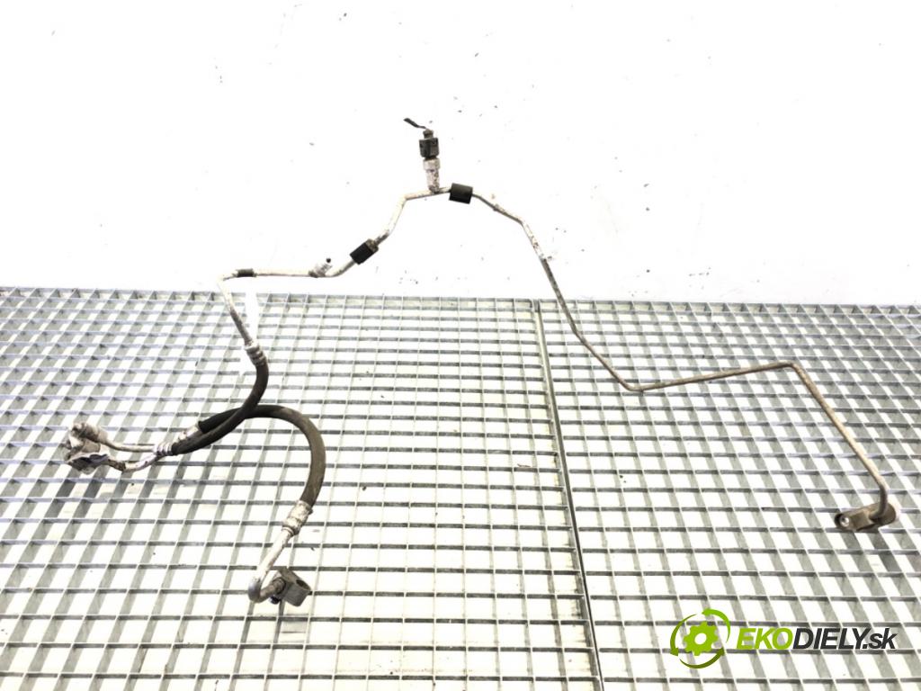 SKODA FABIA III (NJ3) 2014 - 2022    1.0 55 kW [75 KM] benzyna 2014 - 2022  rúrka klimatizácie  (Rúrky klimatizácie)