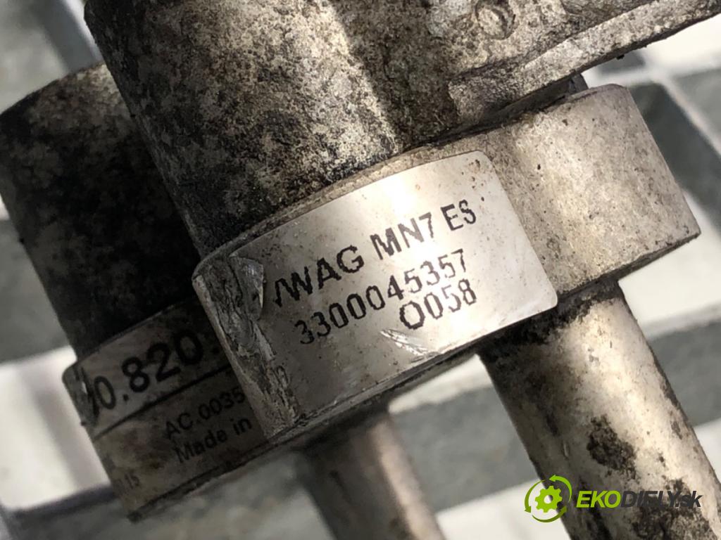 SKODA FABIA III (NJ3) 2014 - 2022    1.0 55 kW [75 KM] benzyna 2014 - 2022  rúrka klimatizácie  (Rúrky klimatizácie)