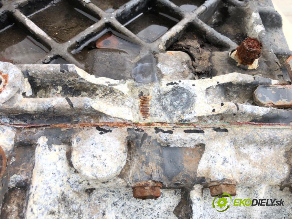 RENAULT TRUCKS PREMIUM Platforma / podwozie 2001 249 kW Distribution 340.26D 249 kW [339 KM] olej napędowy 1996 - 2022 9839 Prevodovka 16S151 (Prevodovka)