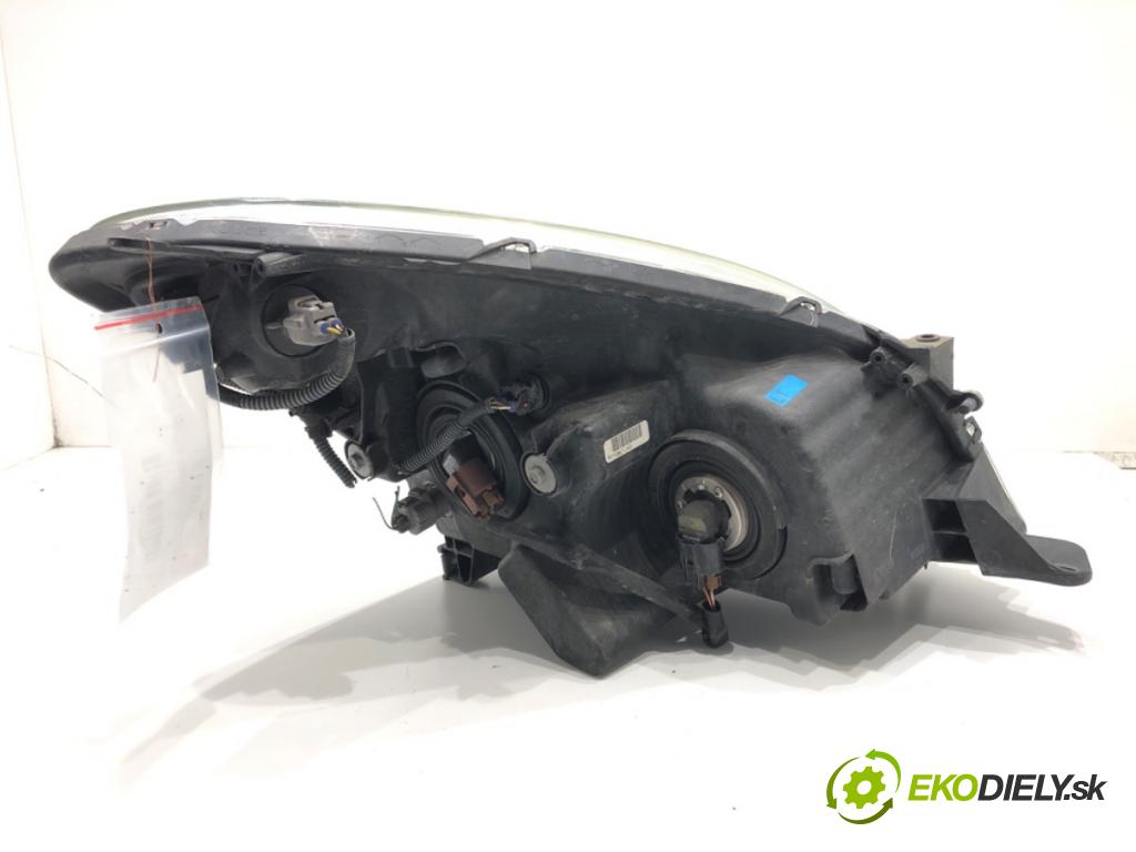 TOYOTA COROLLA Verso (ZER_, ZZE12_, R1_) 2004 - 2009    1.8 (ZNR11_) 95 kW [129 KM] benzyna 2004 - 2009  Svetlomet ľavy predný