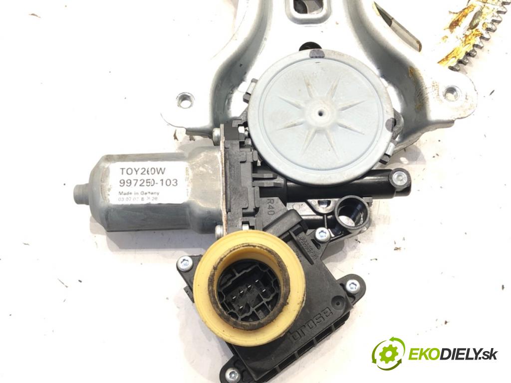 TOYOTA COROLLA Verso (ZER_, ZZE12_, R1_) 2004 - 2009    1.8 (ZNR11_) 95 kW [129 KM] benzyna 2004 - 2009  mechanismus okna pravý přední část 997250-103