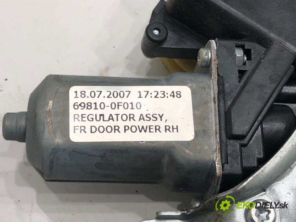 TOYOTA COROLLA Verso (ZER_, ZZE12_, R1_) 2004 - 2009    1.8 (ZNR11_) 95 kW [129 KM] benzyna 2004 - 2009  mechanismus okna pravý přední část 997250-103
