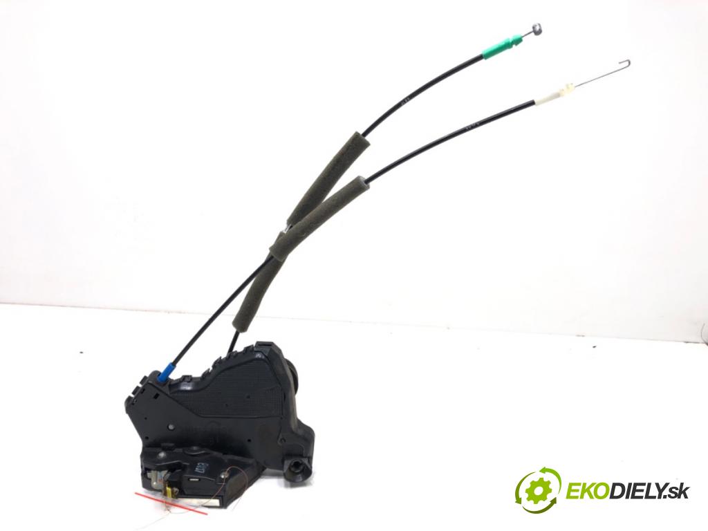 TOYOTA COROLLA Verso (ZER_, ZZE12_, R1_) 2004 - 2009    1.8 (ZNR11_) 95 kW [129 KM] benzyna 2004 - 2009  zámok dveře levý přední část 