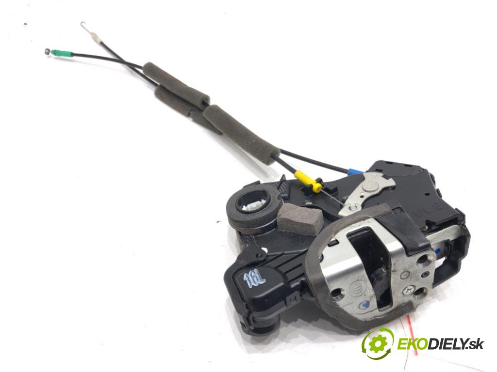 TOYOTA COROLLA Verso (ZER_, ZZE12_, R1_) 2004 - 2009    1.8 (ZNR11_) 95 kW [129 KM] benzyna 2004 - 2009  zámok dveře levý přední část