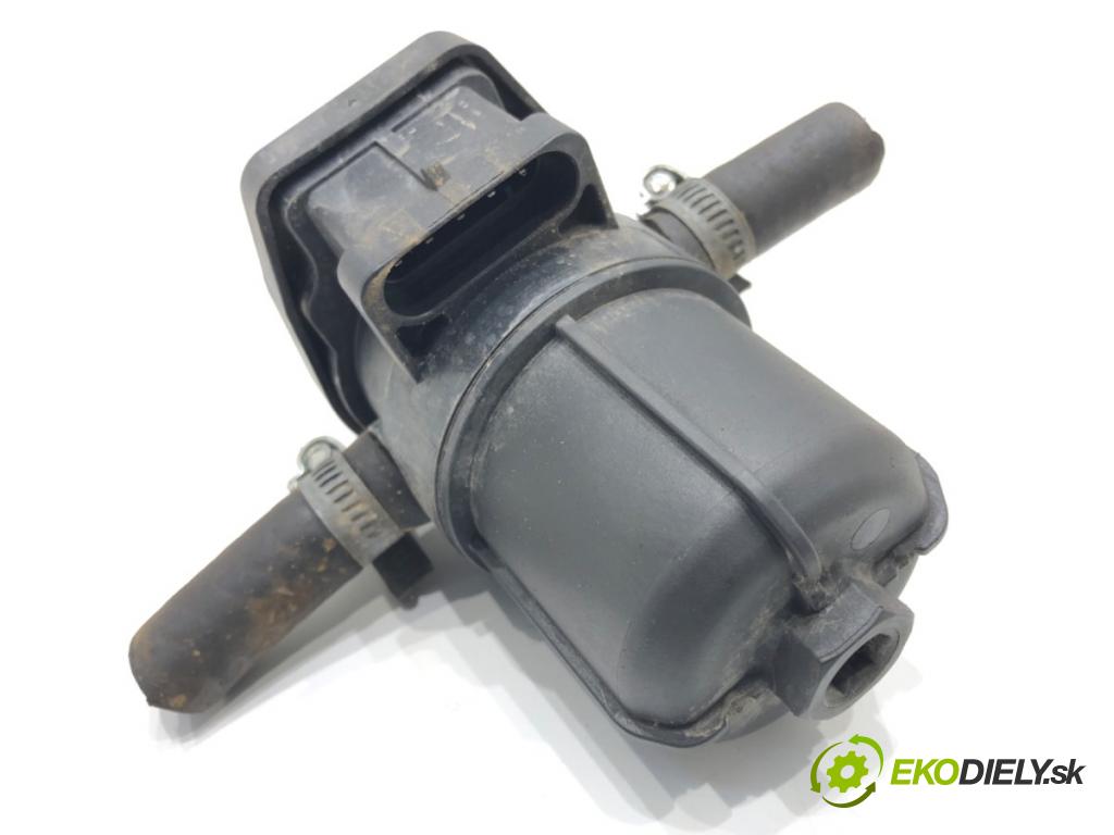 TOYOTA COROLLA Verso (ZER_, ZZE12_, R1_) 2004 - 2009    1.8 (ZNR11_) 95 kW [129 KM] benzyna 2004 - 2009  Snímač tlaku do plynu LPG 67R-010284 161503000