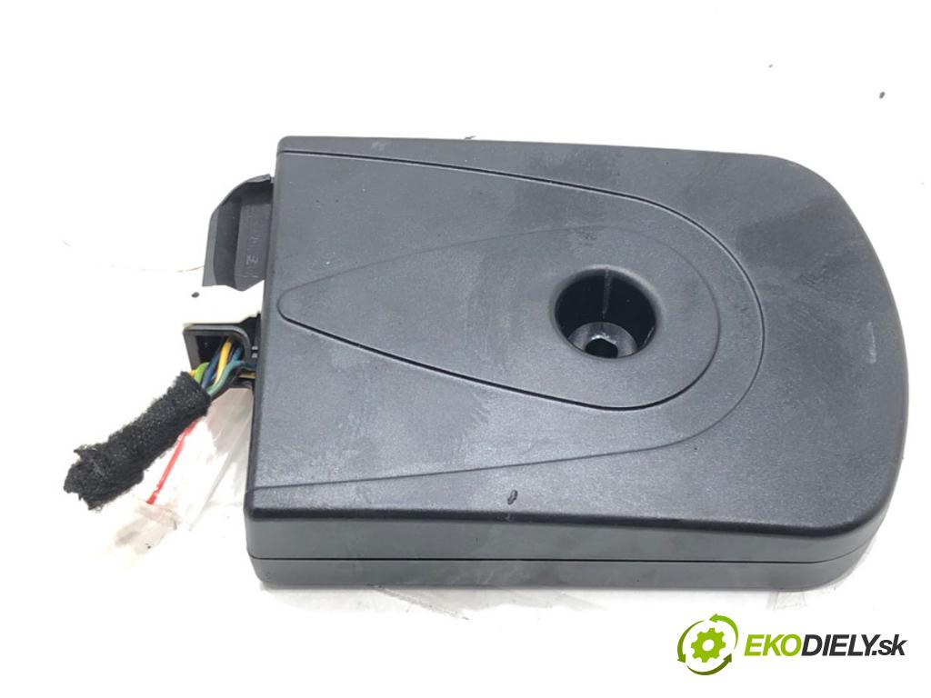 FORD MONDEO IV (BA7) 2007 - 2015    2.0 TDCi 103 kW [140 KM] olej napędowy 2007 - 2015  Modul BLUETOOTH 8M5T-19C112-CT (Ostatné)