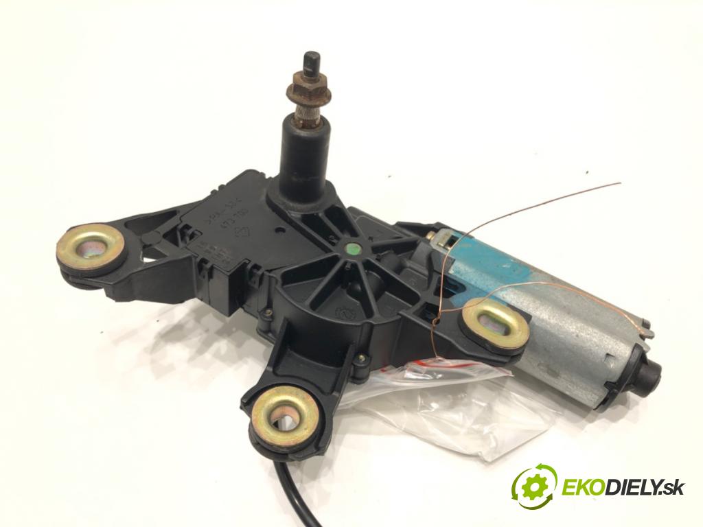 AUDI A3 (8L1) 1996 - 2006    ---  Motor stieračov zad 8L0955711A