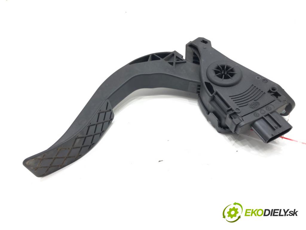 AUDI A6 C6 Avant (4F5) 2004 - 2011    2.0 TDI 100 kW [136 KM] olej napędowy 2005 - 2011  Potenciometer plynu 8K1721523 (Pedále)