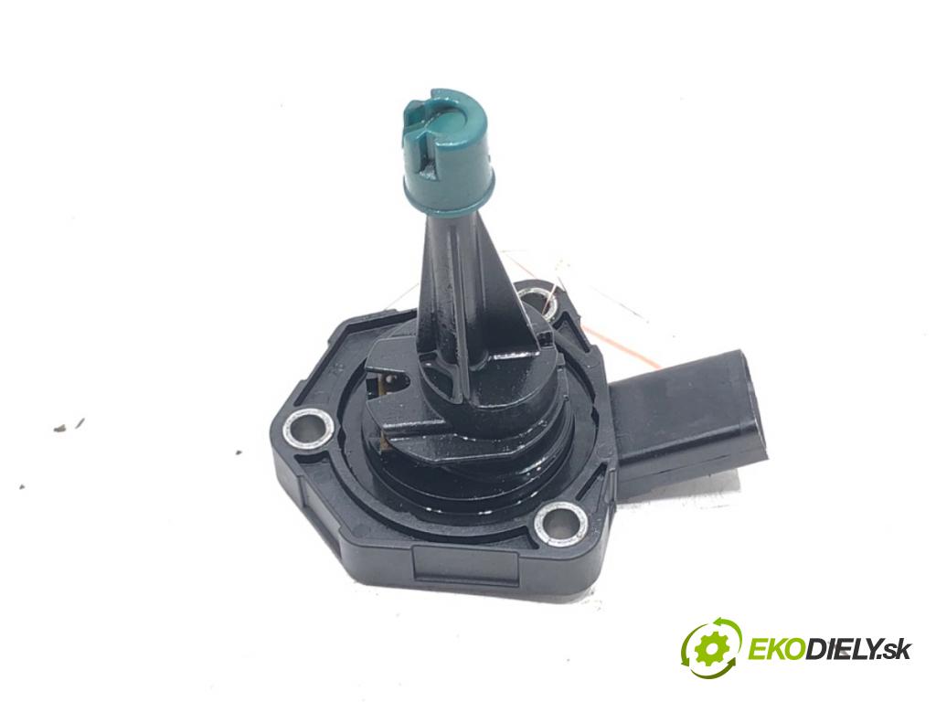 SKODA RAPID (NH3, NK3, NK6) 2012 - 2022    1.4 TDI 66 kW [90 KM] olej napędowy 2015 - 2019  Snímač hladiny oleja 04E907660D (Snímače)