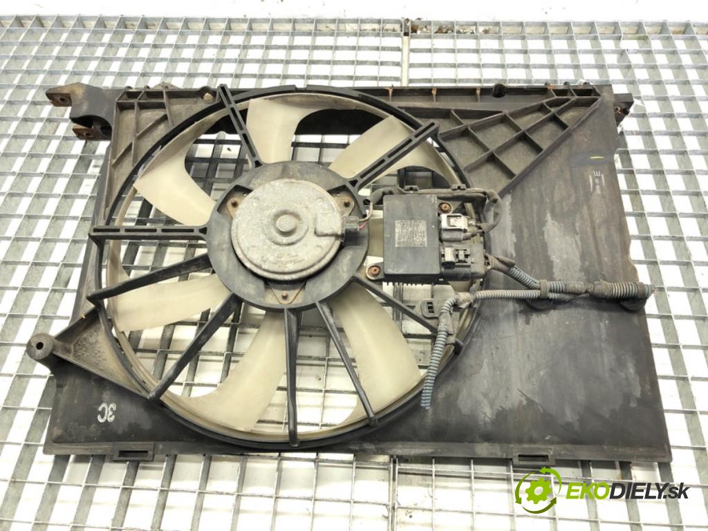 TOYOTA AURIS (_E15_) 2006 - 2012    1.4 D-4D (NDE150_) 66 kW [90 KM] olej napędowy 2007 - 2012  Ventilátor chladiča 89257-12020 (Ventilátory)
