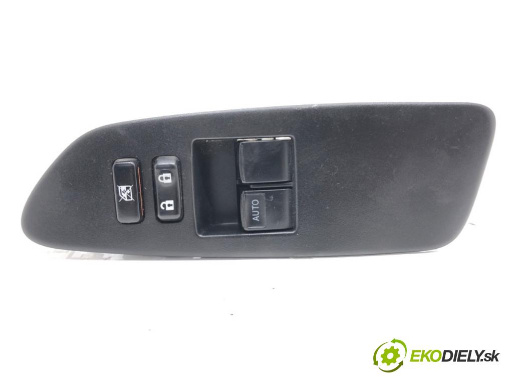 TOYOTA AURIS (_E15_) 2006 - 2012    1.4 D-4D (NDE150_) 66 kW [90 KM] olej napędowy 2007 - 2012  Prepínač okien  (Prepínače, spínače, tlačidlá a ovládače kúrenia)