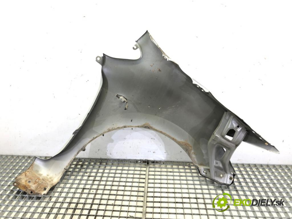 TOYOTA AURIS (_E15_) 2006 - 2012    1.4 D-4D (NDE150_) 66 kW [90 KM] olej napędowy 2007 - 2012  blatník levý přední část