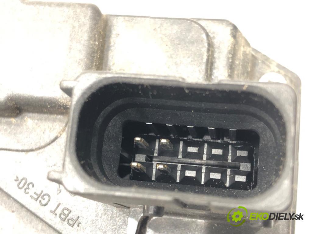 OPEL ZAFIRA B Nadwozie pełne/minivan (A05) 2005 - 2015    1.8 VAN (M75) 103 kW [140 KM] benzyna 2005 - 2015  zámok dveře levý zadní část 13218738