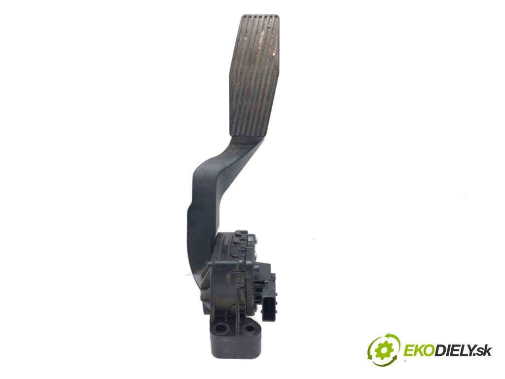 OPEL ZAFIRA B Nadwozie pełne/minivan (A05) 2005 - 2015    1.8 VAN (M75) 103 kW [140 KM] benzyna 2005 - 2015  Potenciometer plynu 9202342BU (Pedále)