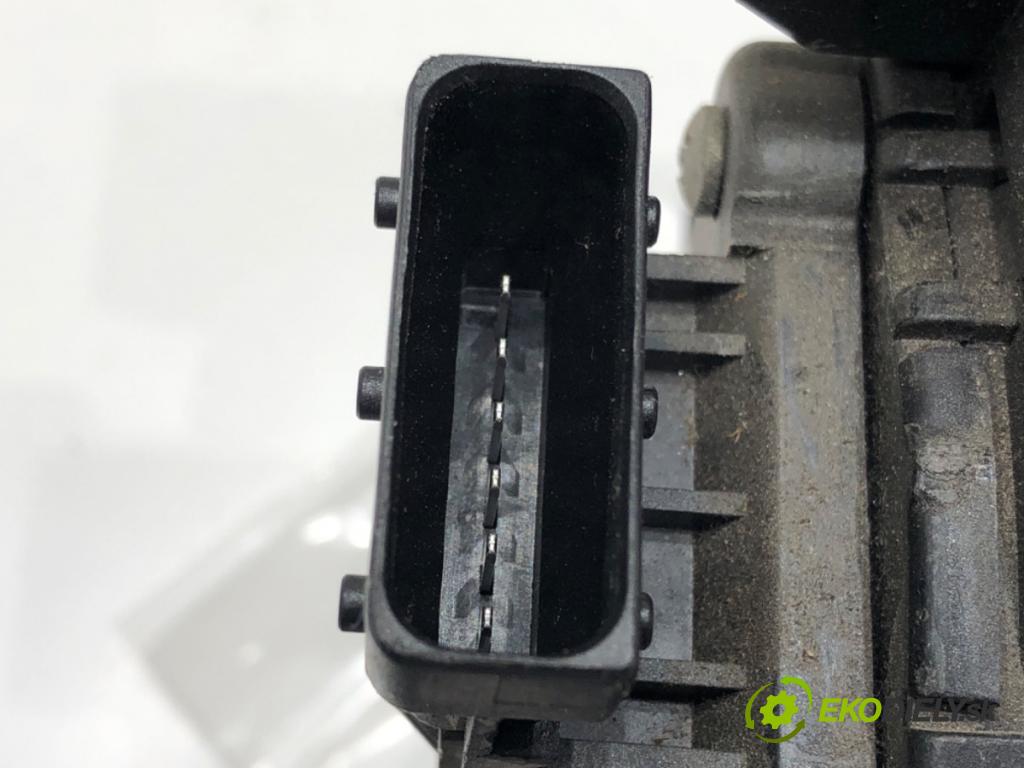 OPEL ZAFIRA B Nadwozie pełne/minivan (A05) 2005 - 2015    1.8 VAN (M75) 103 kW [140 KM] benzyna 2005 - 2015  Potenciometer plynu 9202342BU (Pedále)