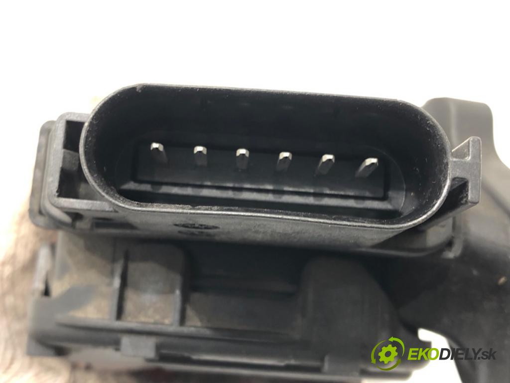 FORD MONDEO IV (BA7) 2007 - 2015    2.5 162 kW [220 KM] benzyna 2007 - 2015  Potenciometer plynu 6G92-9F836-RC (Pedále)