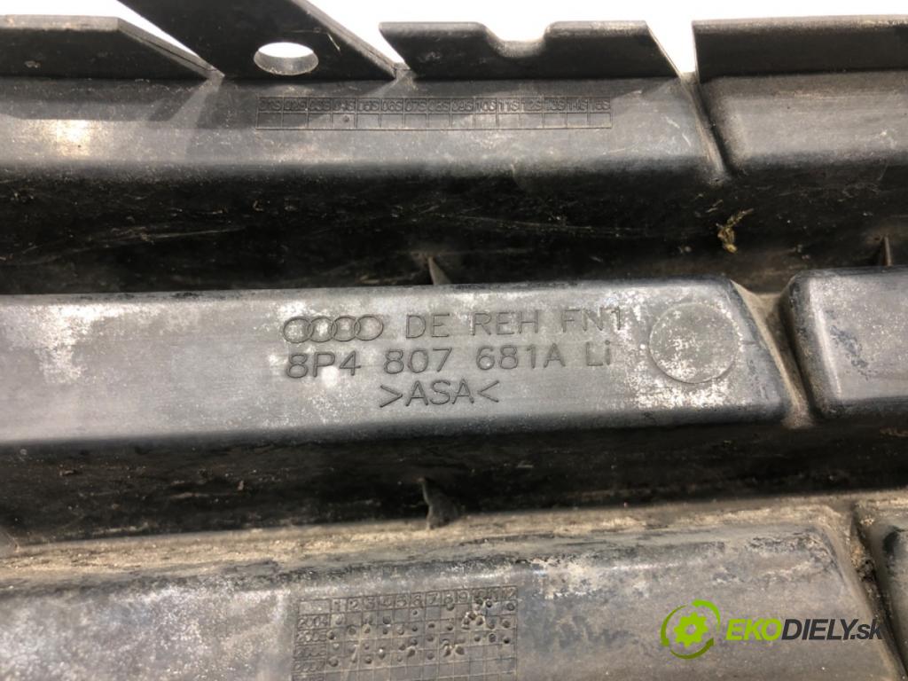 AUDI A3 (8P1) 2003 - 2013    2.0 TDI 103 kW [140 KM] olej napędowy 2005 - 2008  mří nárazníka přední část levá strana 8P4807681A