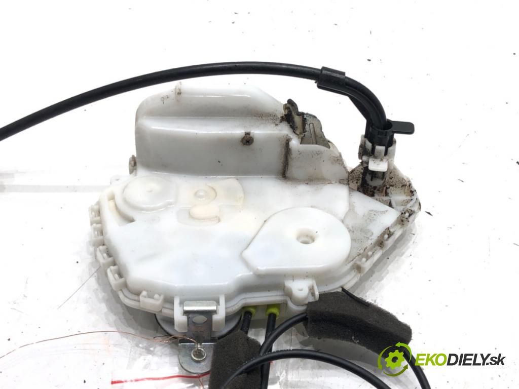 HONDA ACCORD VIII (CU) 2008 - 2022    2.4 i (CU2) 148 kW [201 KM] benzyna 2008 - 2015  zámok dveře levý přední část