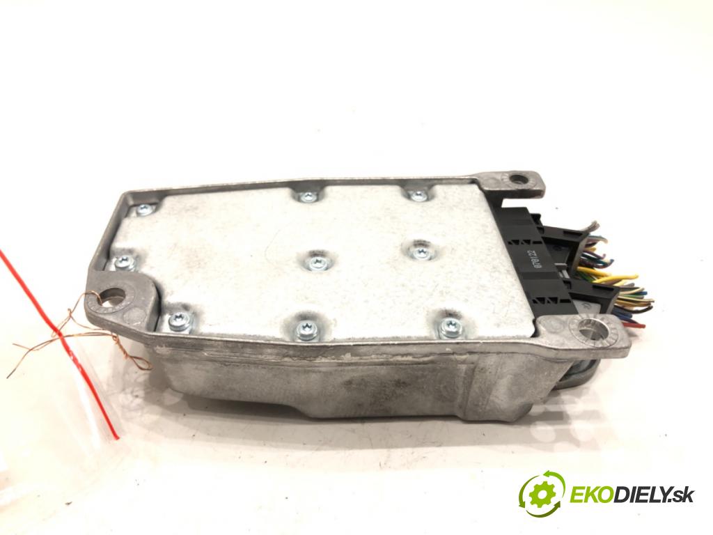 BMW 5 Touring (E61) 2004 - 2010    520 d 120 kW [163 KM] olej napędowy 2005 - 2010  senzor airbag 9145400 (Snímače)