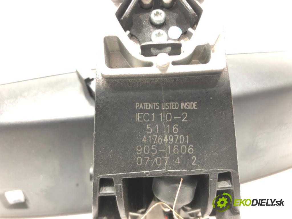 BMW 5 Touring (E61) 2004 - 2010    520 d 120 kW [163 KM] olej napędowy 2005 - 2010  zpětné zrcátko vnitřní 4176497 (Světla vnitřní)