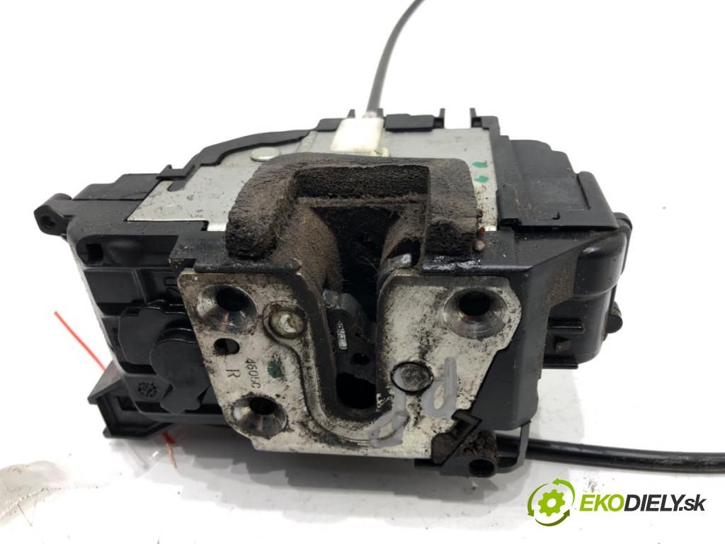 RENAULT CLIO III (BR0/1, CR0/1) 2005 - 2014    1.2 16V (BR02, BR0J, BR11, CR02, CR0J, CR11) 55 kW [75 KM] benzyna 2005 - 2014  zámok dveře pravý přední část 300125-C