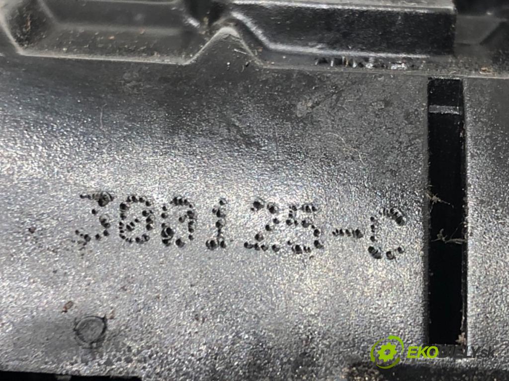 RENAULT CLIO III (BR0/1, CR0/1) 2005 - 2014    1.2 16V (BR02, BR0J, BR11, CR02, CR0J, CR11) 55 kW [75 KM] benzyna 2005 - 2014  zámok dveře pravý přední část 300125-C