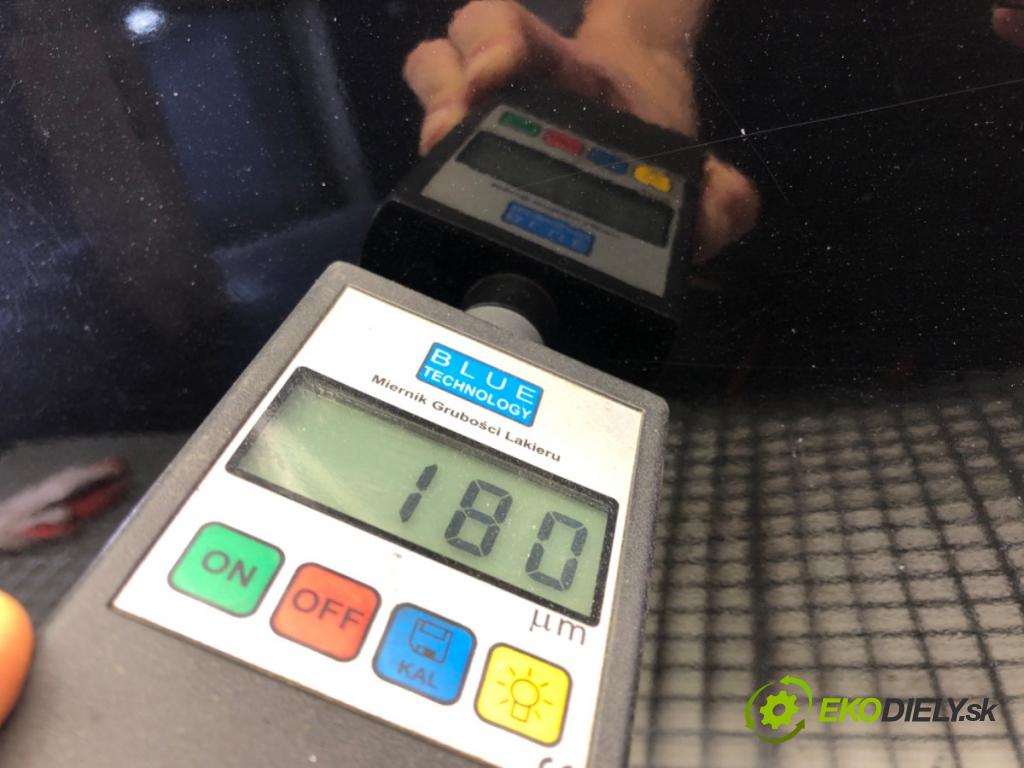 CITROEN C2 liftback 2004 44 kW 1.1 1124 Dvere pravy predný