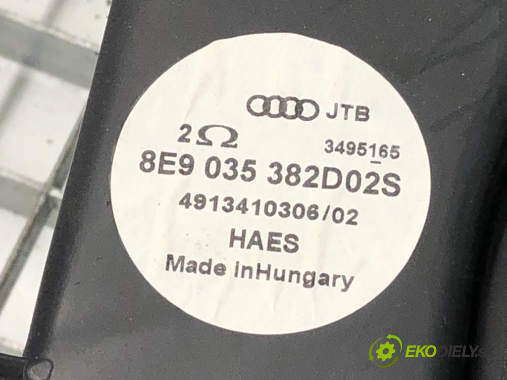 AUDI A4 B7 Avant (8ED) 2004 - 2008    2.0 TDI 103 kW [140 KM] olej napędowy 2004 - 2008  subwoofer 8E9035382D (Audio zariadenia)
