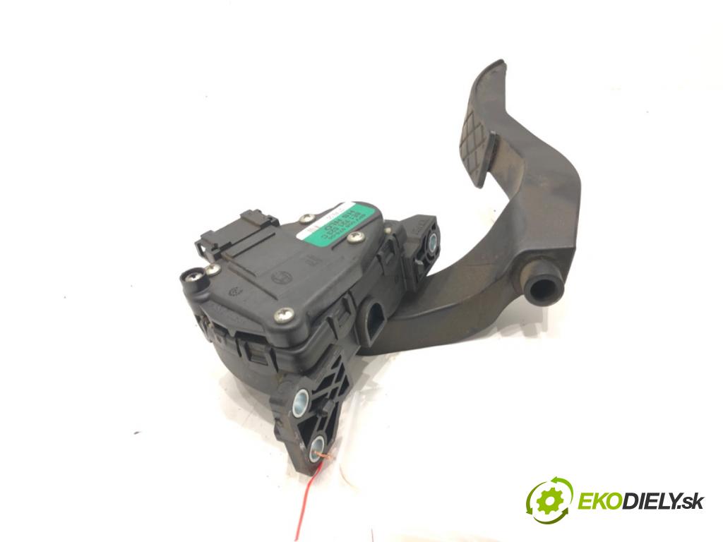 AUDI A4 B7 Avant (8ED) 2004 - 2008    2.0 TDI 103 kW [140 KM] olej napędowy 2004 - 2008  Potenciometer plynu 8E1721523C (Pedále)