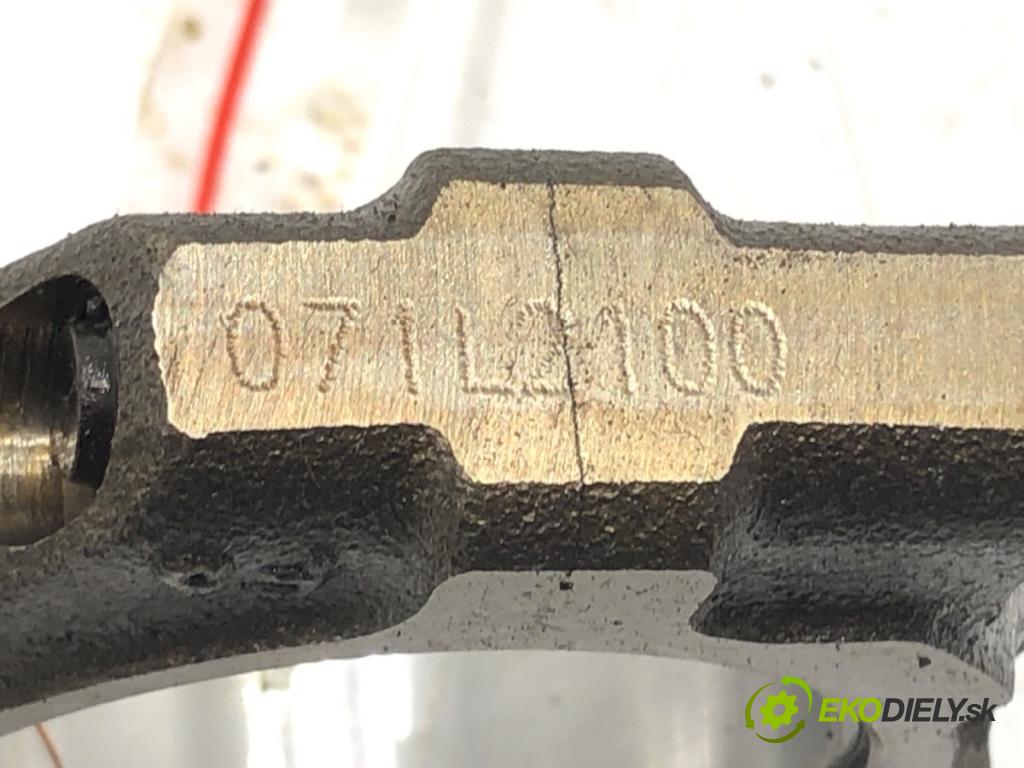 HYUNDAI ELANTRA V sedan (MD, UD) 2010 - 2022    1.6 97 kW [132 KM] benzyna 2011 - 2015  PIEST: ojnica G4FG (Piesty)