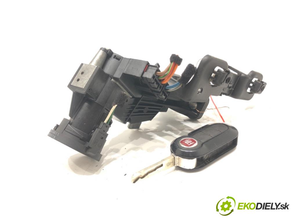 FIAT PUNTO EVO (199_) 2008 - 2022    1.4 (199AXB1A) 57 kW [77 KM] benzyna 2009 - 2012  spinačka 505186290 (Spínacie skrinky a kľúče)