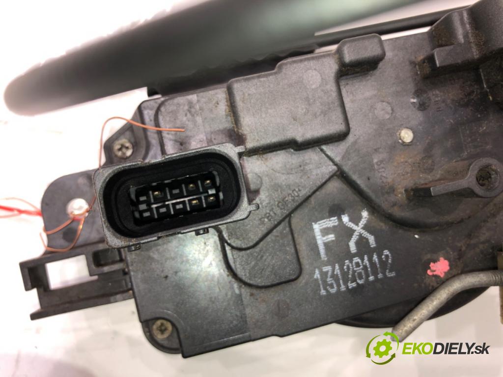 OPEL ASTRA H (A04) 2004 - 2014    1.6 (L48) 77 kW [105 KM] benzyna 2004 - 2010  zámok dveře pravý přední část 13128112