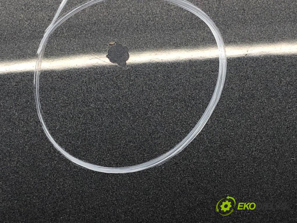 OPEL ASTRA H (A04) 2004 - 2014    1.6 (L48) 77 kW [105 KM] benzyna 2004 - 2010  kapota  (Kapoty)