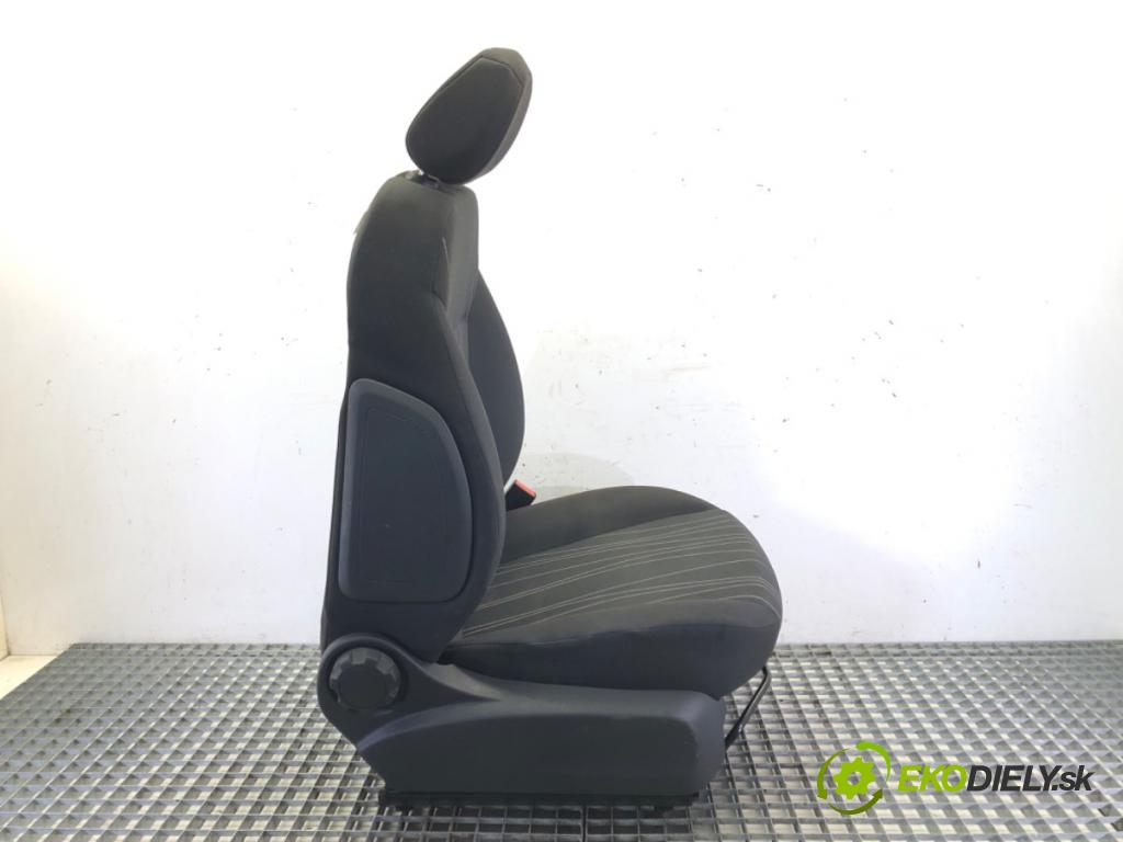 OPEL CORSA D (S07) 2006 - 2014    1.3 CDTI (L08, L68) 66 kW [90 KM] olej napędowy 2006 - 2011  Sedadlo pravy predný