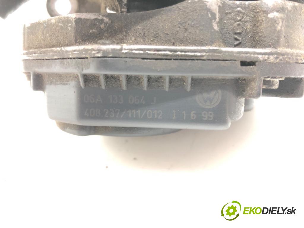 VW GOLF IV (1J1) 1997 - 2008    1.6 74 kW [100 KM] benzyna 1997 - 2004  Škrtiaca klapka 06A133064J (Škrtiace klapky)