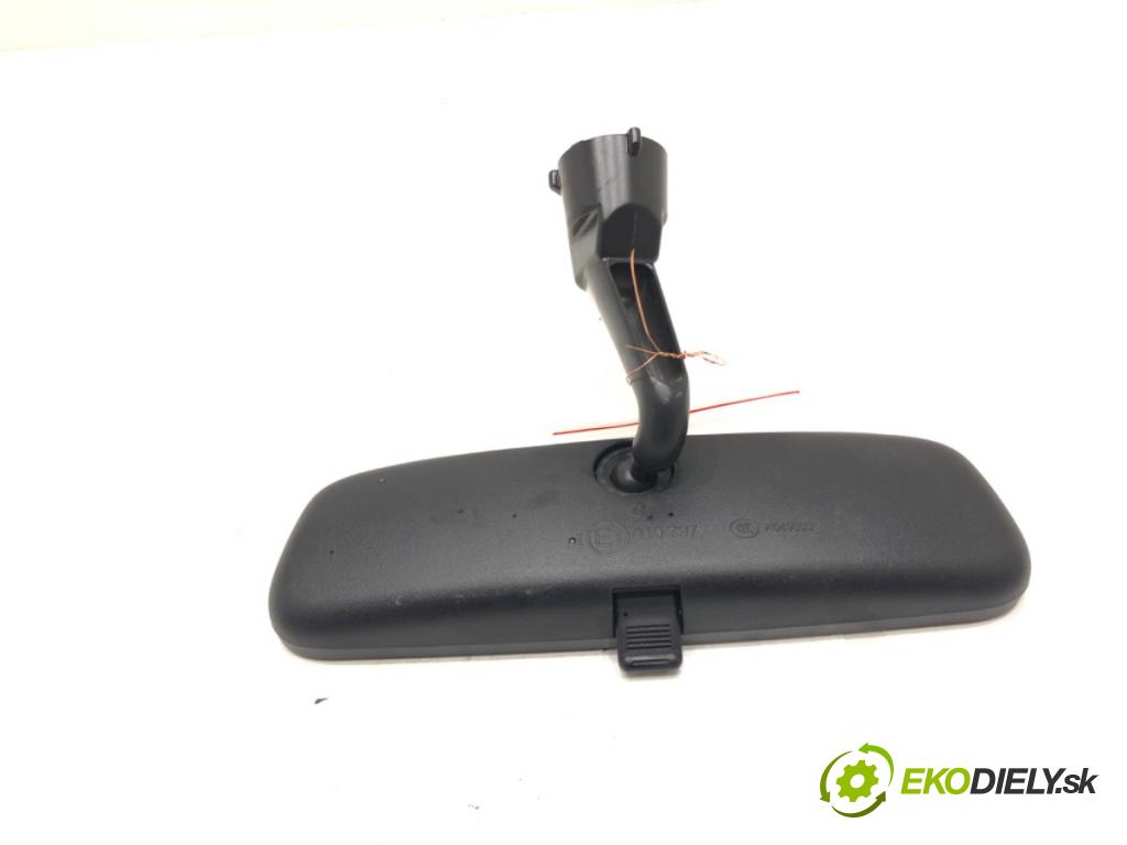 MERCEDES-BENZ KLASA B Sports Tourer (W246, W242) 2011 - 2018    B 180 (246.242) 90 kW [122 KM] benzyna 2011 - 2018  zpětné zrcátko vnitřní  (Světla vnitřní)